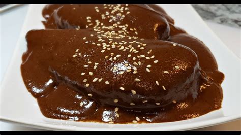 mole sauce chocolate